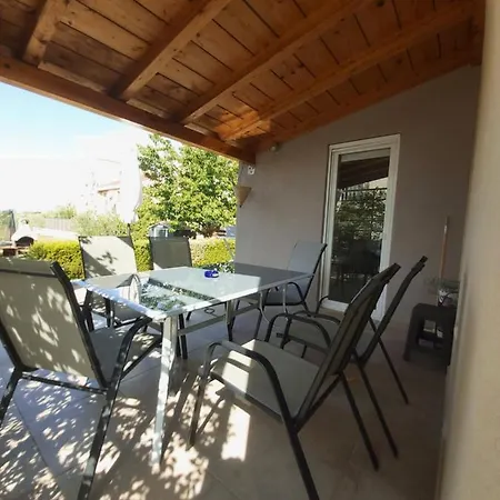 Holiday Mila Villa Sukošan